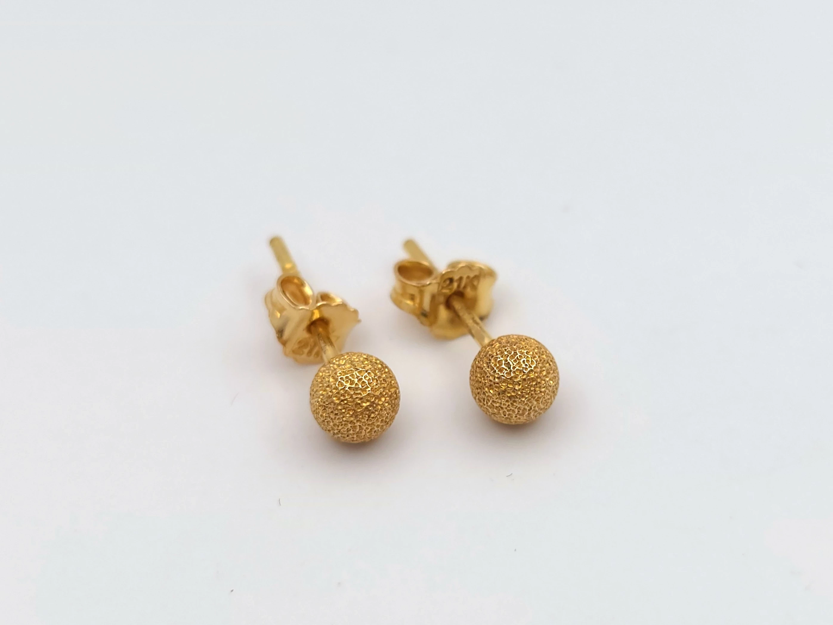 zlote-kolczyki-kuleczki-875-21k-161g-motyw-129129-2