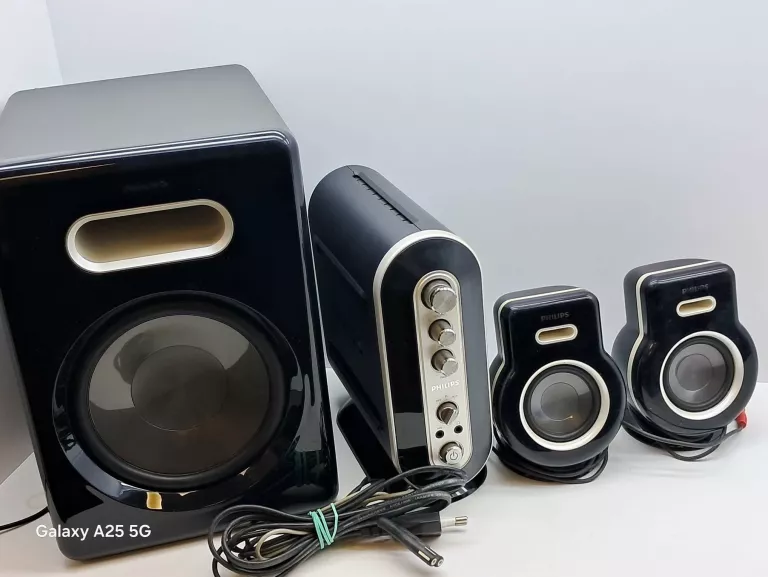 GŁOŚNIKI MULTIMEDIALNE PHILIPS 2.1 SPA9350/10