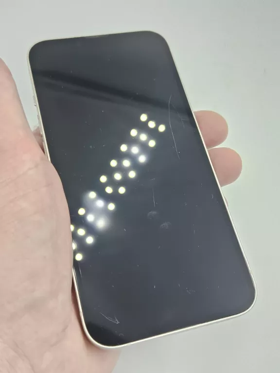 TELEFON APPLE IPHONE 13 256GB STARLIGHT KONDYCJA 89% RYSA