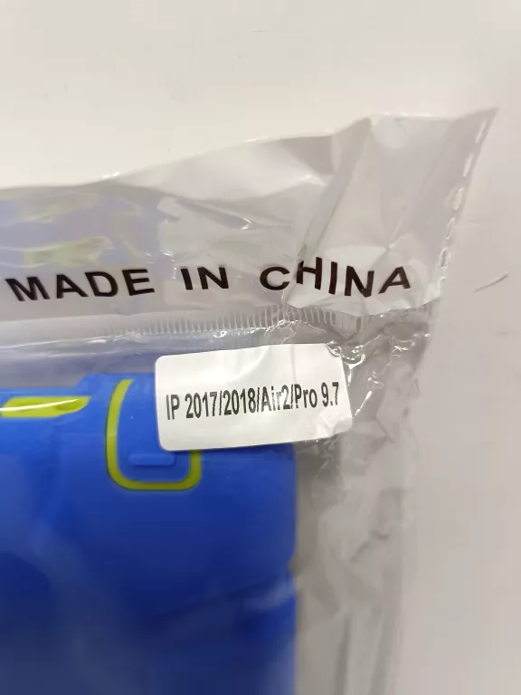 ETUI NA TABLET IPAD AIR 2/PRO 9.7