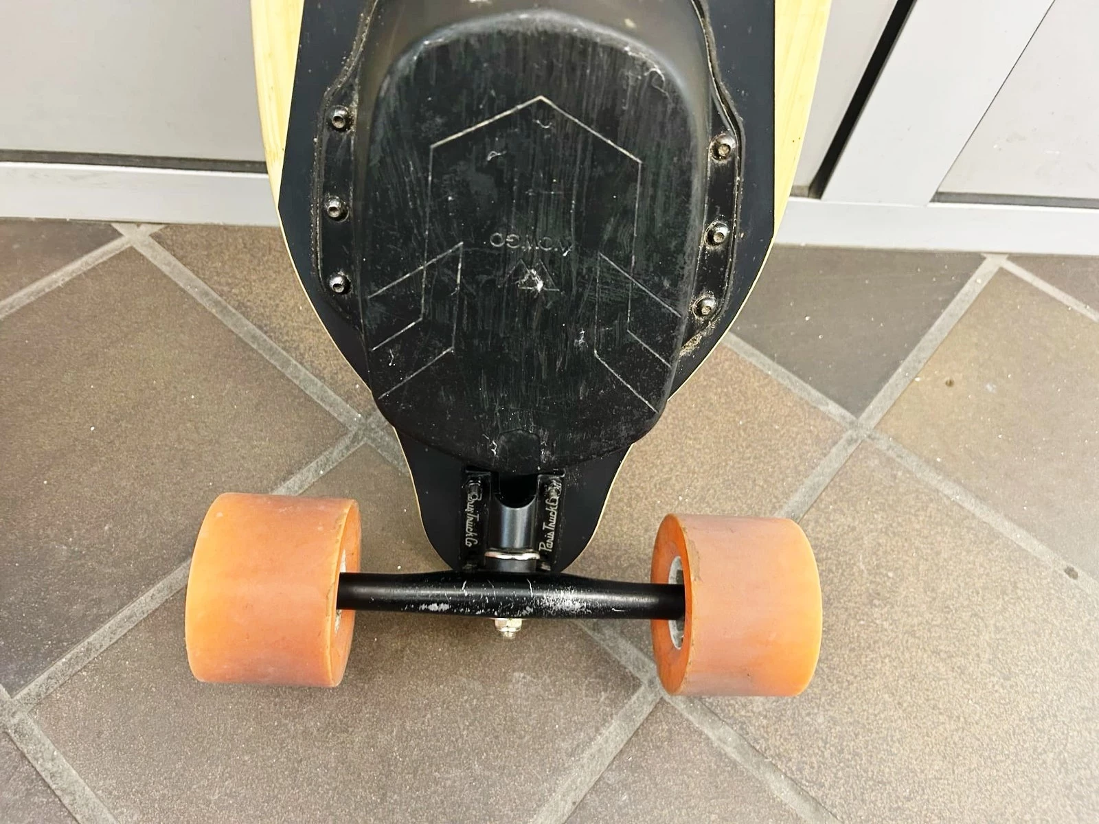 wowgo-3-deskorolka-elektryczna-at-okazja-at-zasieg-2100