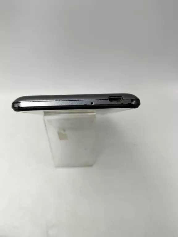 TELEFON PHILIPS S326 SOLO 2/8GB