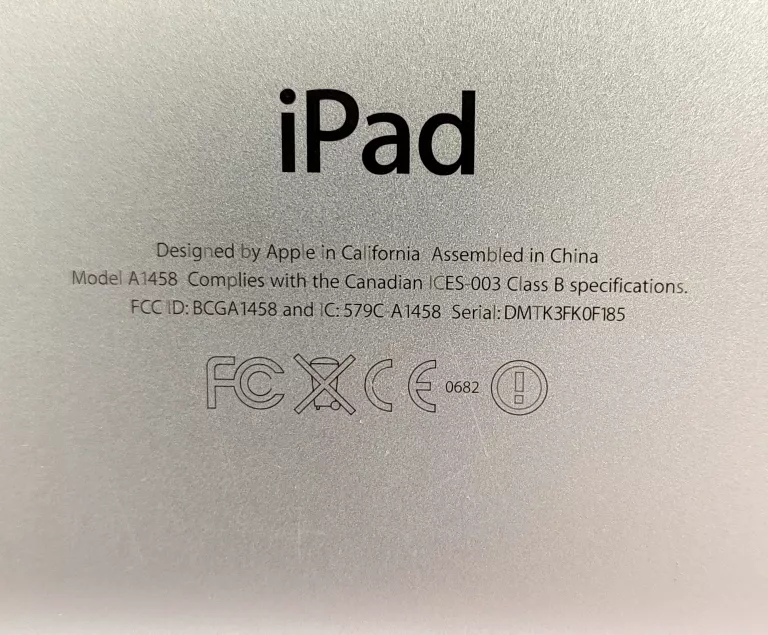 APPLE IPAD 4 16GB WIFI A1458 SPACE GRAY