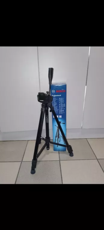 STATYW BUDOWLANY BOSCH BT 150 Z PUDEŁKIEM