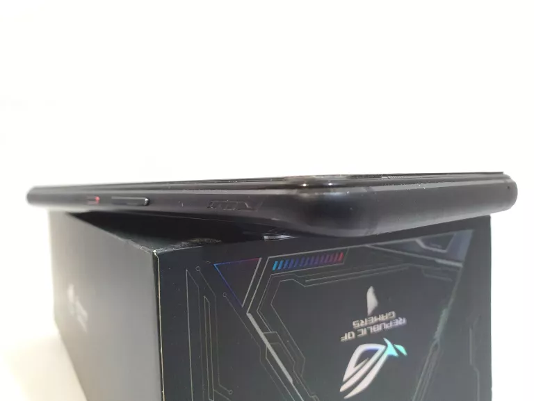 TELEFON ASUS ROG PHONE 3 5G 12/128GB