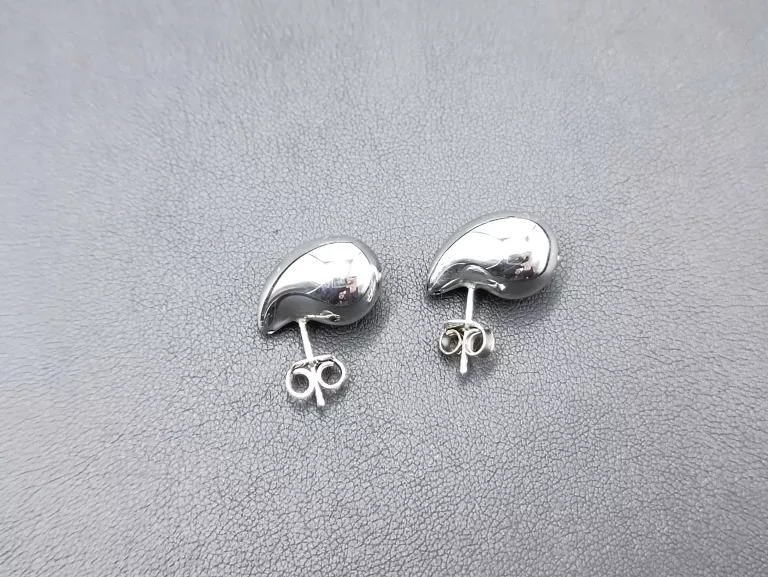 zestaw-srebnej-bizuterii-lancuszek-kolczyki-zawartosc-kompletu-129109-1