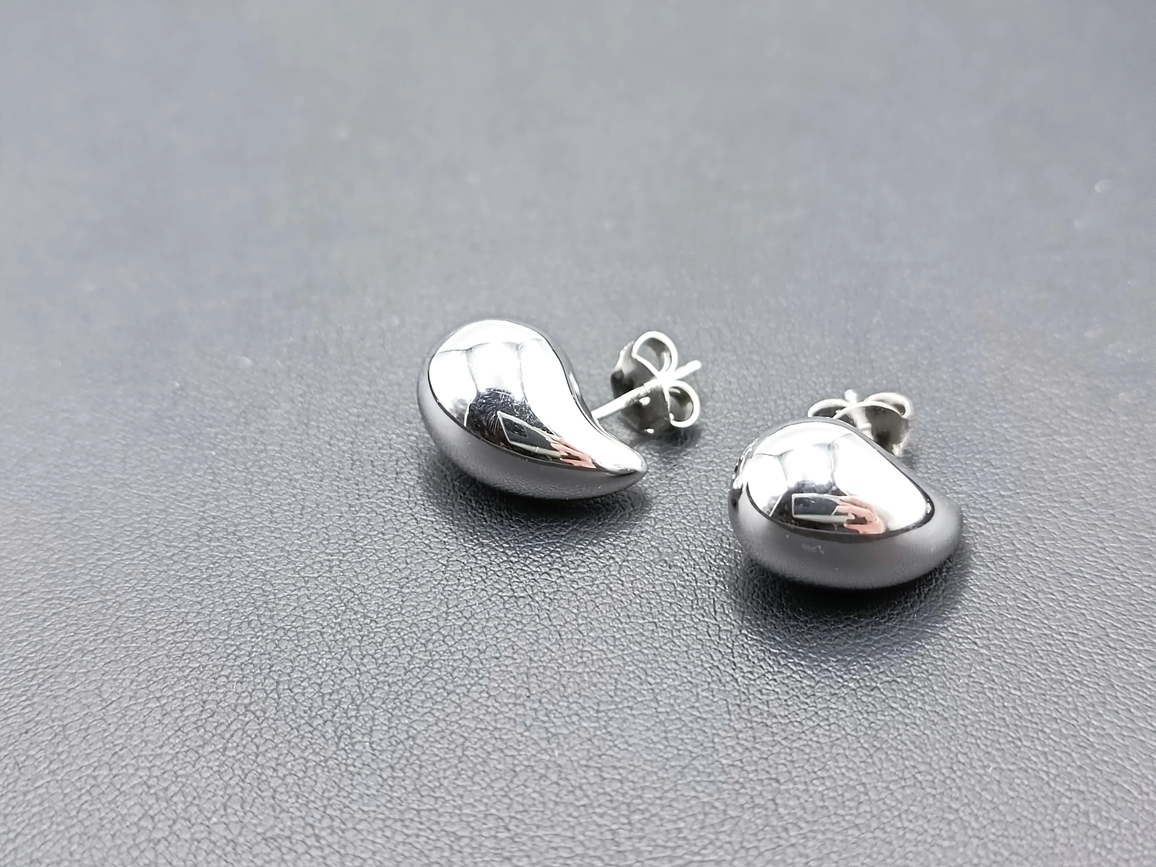 zestaw-srebnej-bizuterii-lancuszek-kolczyki-rodzaj-2205-16