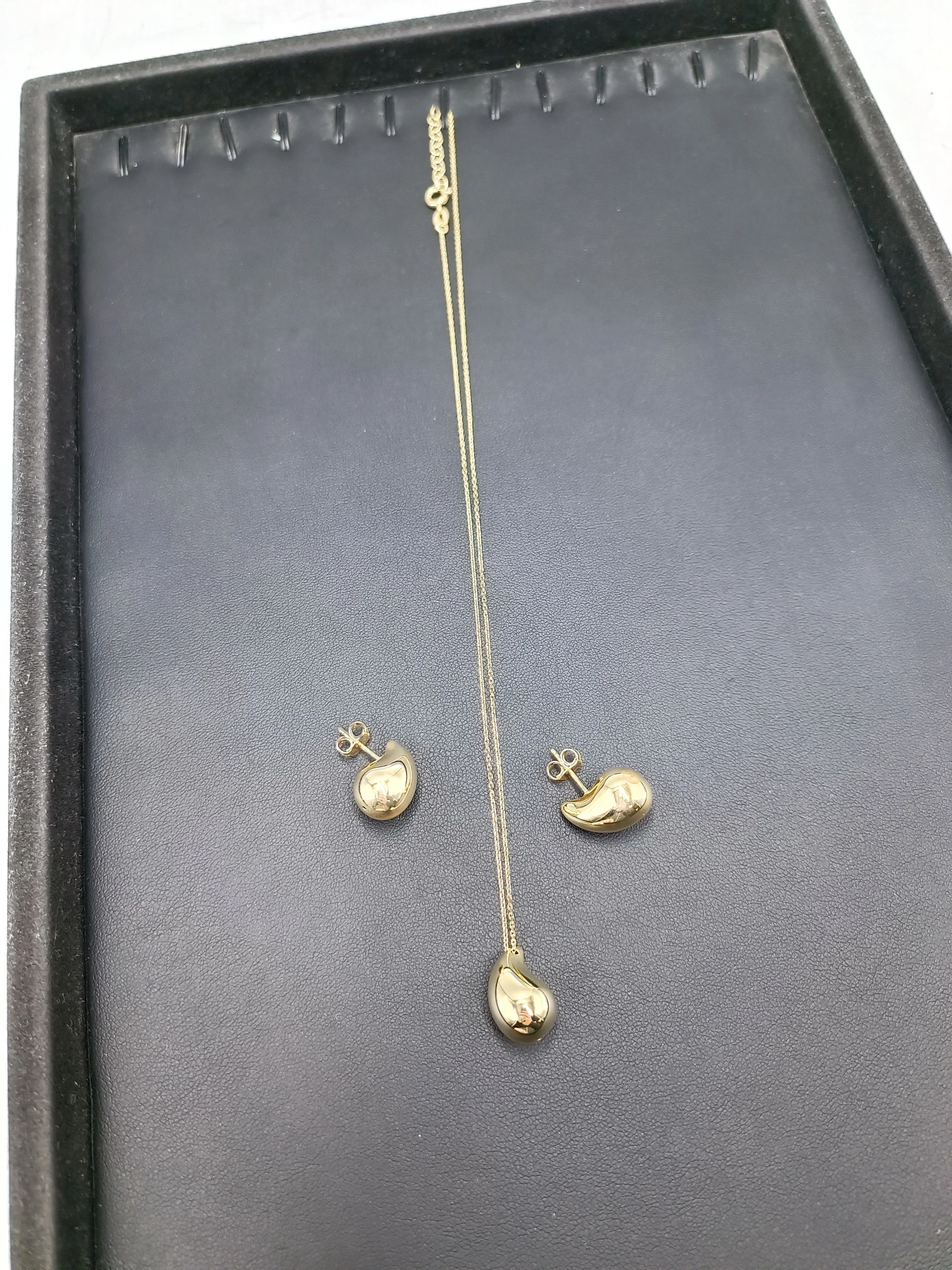 zestaw-srebnej-bizuterii-pozlacanej-lancuszek-kolczyki-stan-11323-2