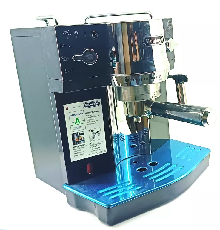EKSPRES KOLBOWY DE'LONGHI EC 820.B