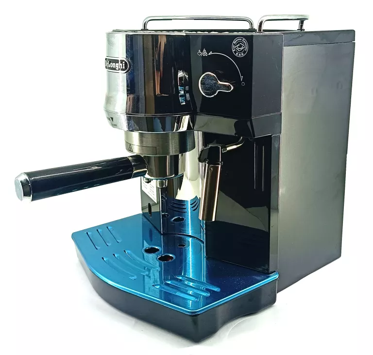 EKSPRES KOLBOWY DE'LONGHI EC 820.B