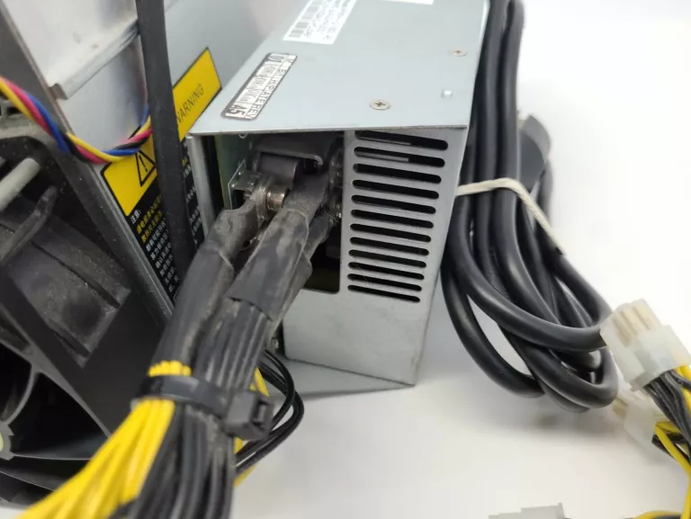 KOPARKA KRYPTOWALUT BITMAIN ANTMINER D3 ZASILACZ