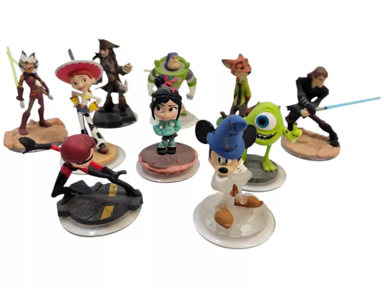 GRA XBOX ONE DISNEY INFINITY 3.0 + PORTAL + 13 FIGUREK