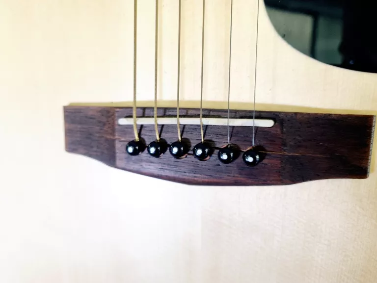 GITARA AKUSTYCZNA CORT AD810 OP #OPIS