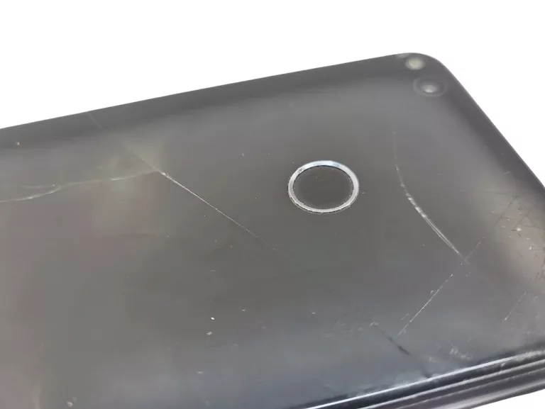 TELEFON HUAWEI P9 LITE 2017 ZBITE PLECKI