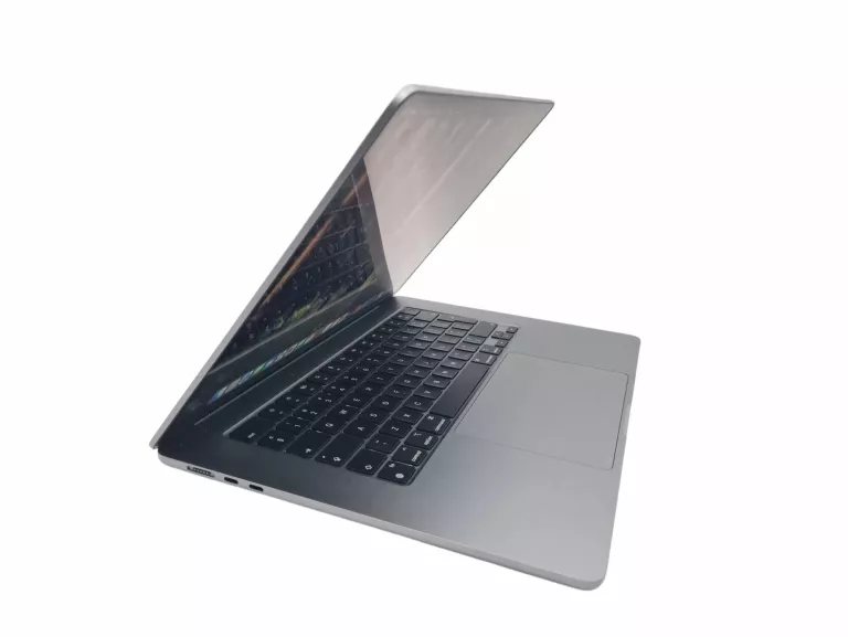 MACBOOK AIR 15 8/256 GB SSD A2941 | 31 CYKLI