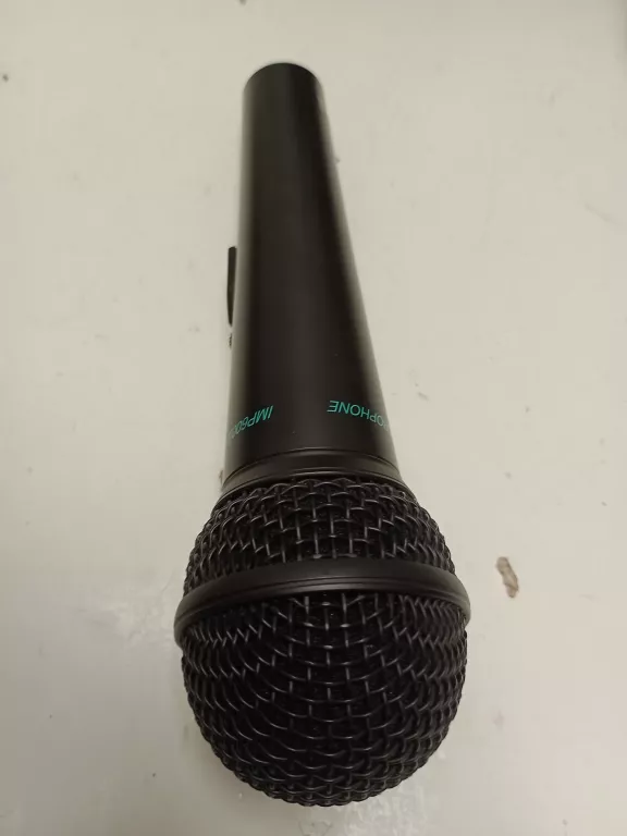 MIKROFON STAGG MD-1500 PRO STAGE DYNAMIC MICROPHONE
