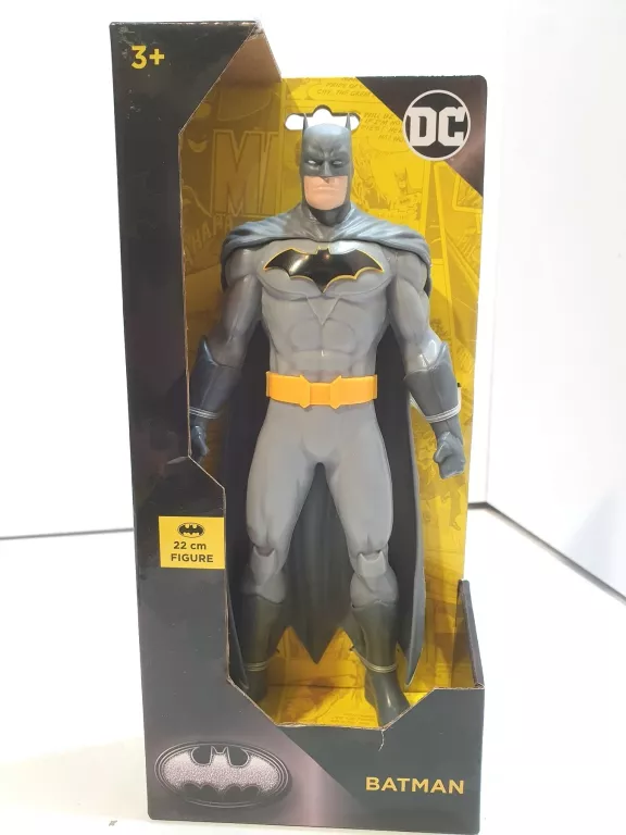 FIGURKA BATMAN 22CM