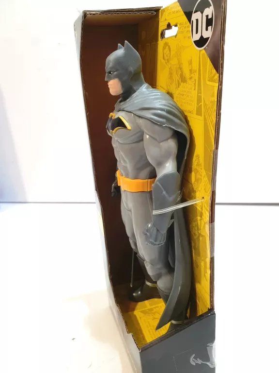 FIGURKA BATMAN 22CM