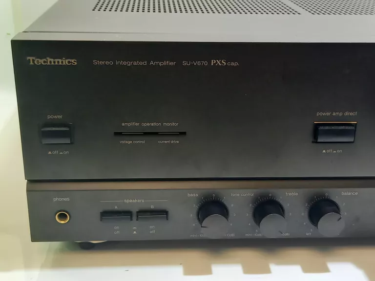 WZMACNIACZ STEREO TECHNICS SU-V670