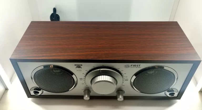 RADIO FIRST FA-1907-1