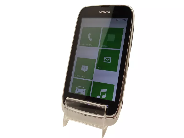 NOKIA LUMIA 610