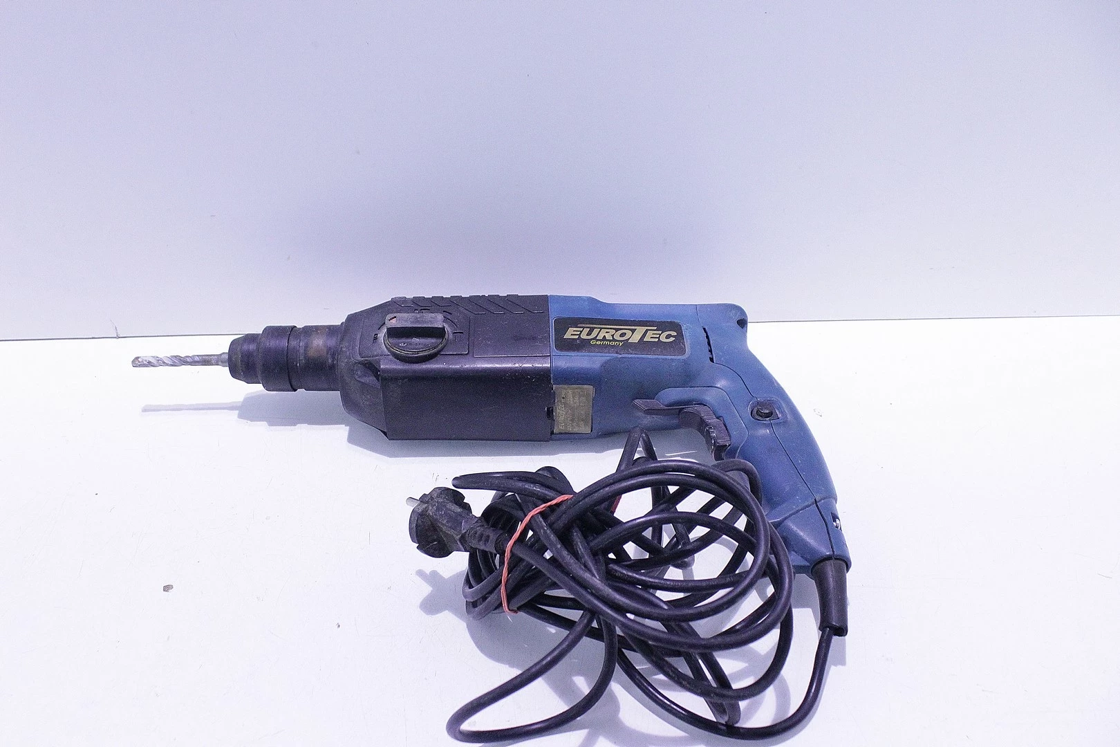 mlotowiertarka-eurotec-rh2402-2200w-sportowa-2-starachowice