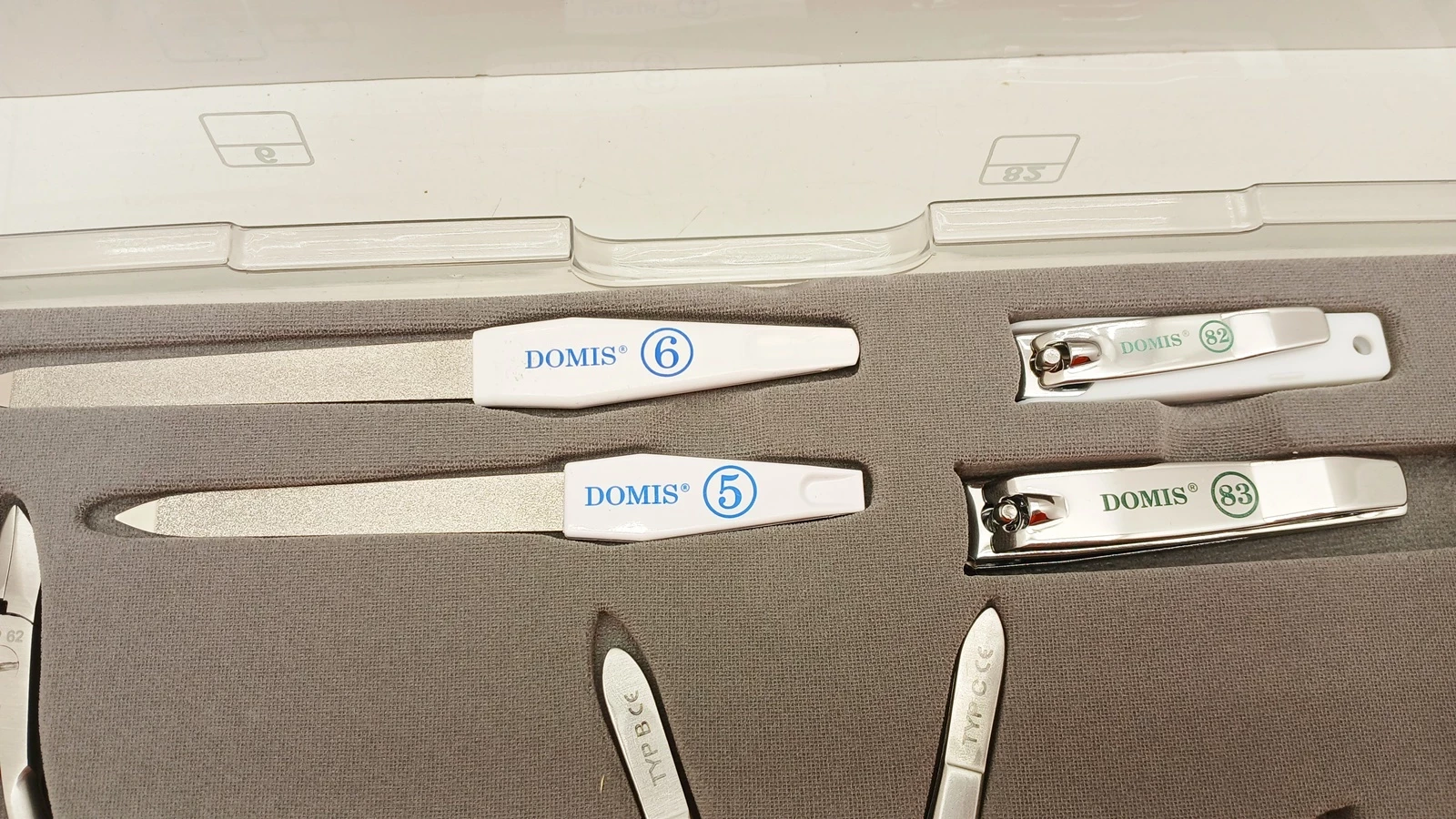 zestaw-narzedzi-do-paznokci-domis-kod-producenta-8961101518011