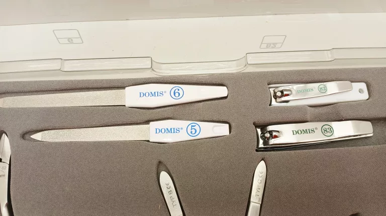 zestaw-narzedzi-do-paznokci-domis-kod-producenta-8961101518011