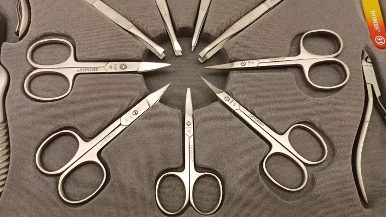 zestaw-narzedzi-do-paznokci-domis-przeznaczenie-250112-1798147