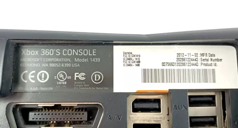KONSOLA XBOX S 360 + KABEL ZASILAJĄCY + PAD + KINECT