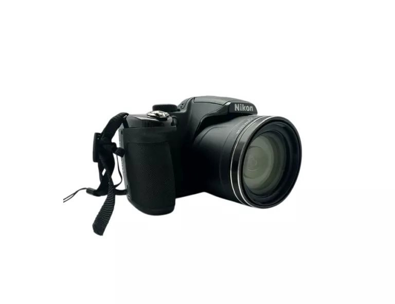 NIKON COOLPIX P530 16,1MPX X42 ZOOM + TORBA