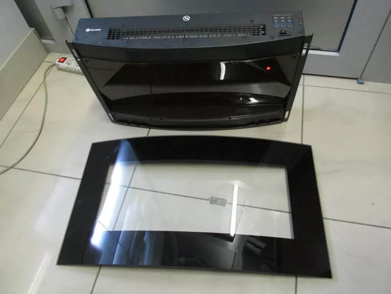 KOMINEK ELEKTRYCZNY WISZĄCY FERRETTI ELENA