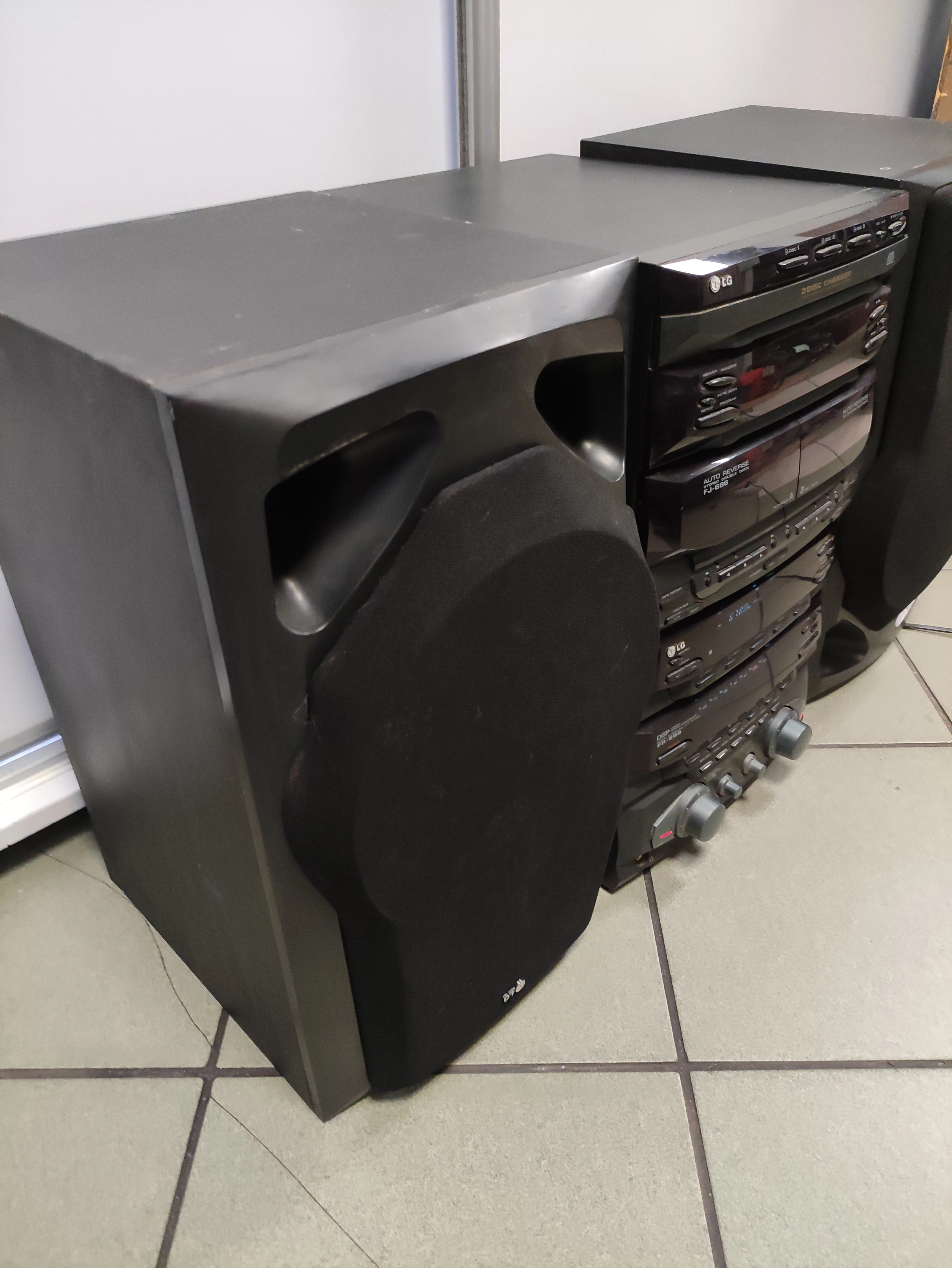 wieza-lg-fr-686ax-glosniki-radio-226058-1