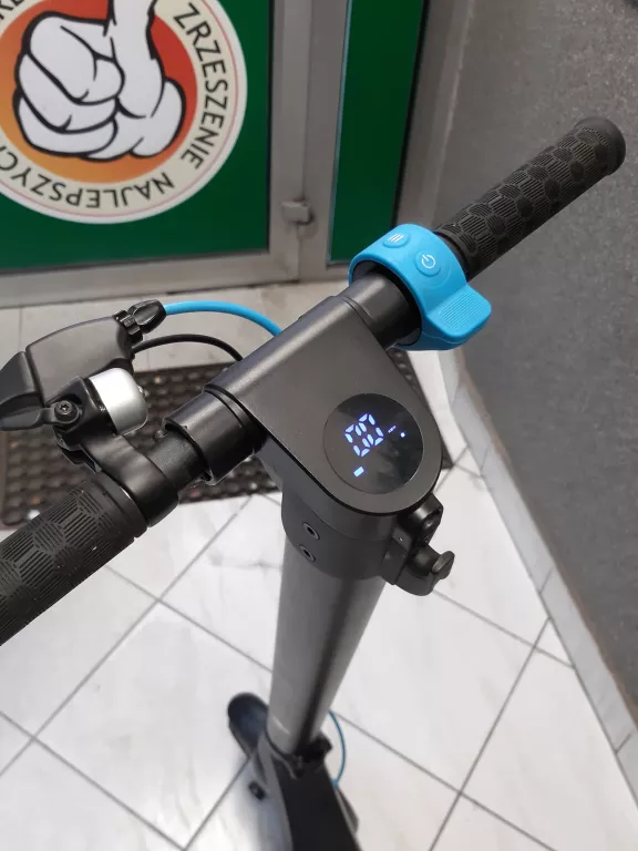 HULAJNOGA ELEKTRYCZNA BLAUPUNKT ESC809 CZARNY ODBIÓR OSOBISTY OPIS