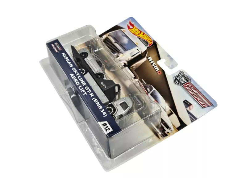 HOT WHEELS PREMIUM TEAM TRANSPORT NISSAN SKYLINE GT-R (BNR34) AERO LIFT