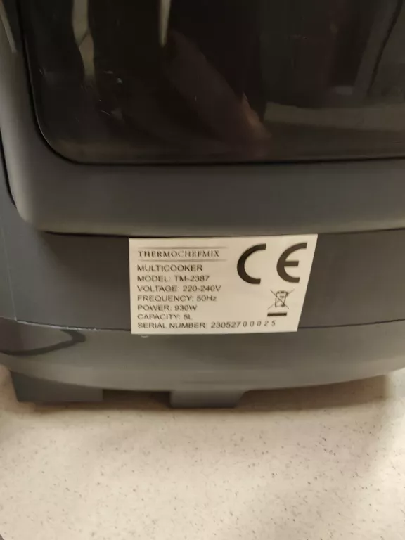 robot-kuchenny-thermochefmix-tm-2387-model-werwe-touchcooker