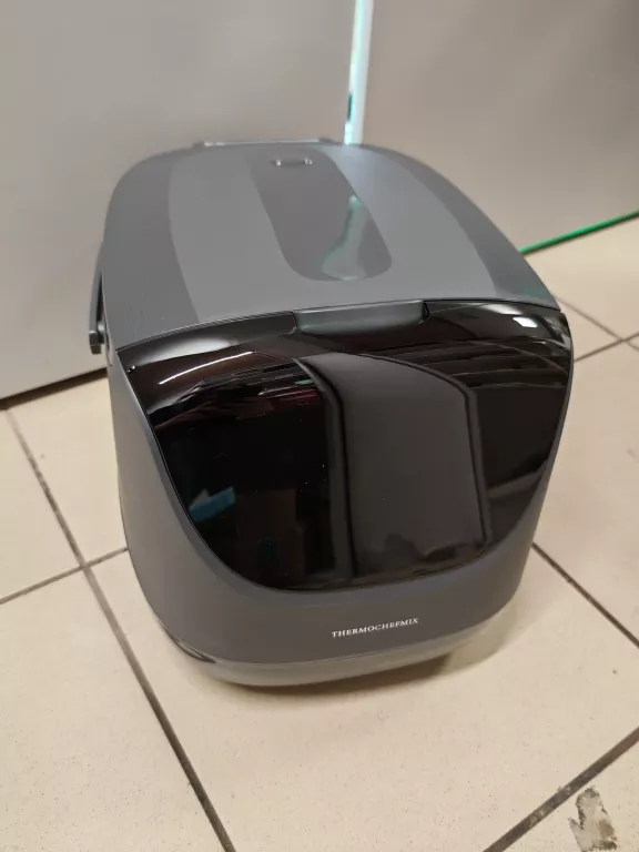 robot-kuchenny-thermochefmix-tm-2387-stan-11323-2