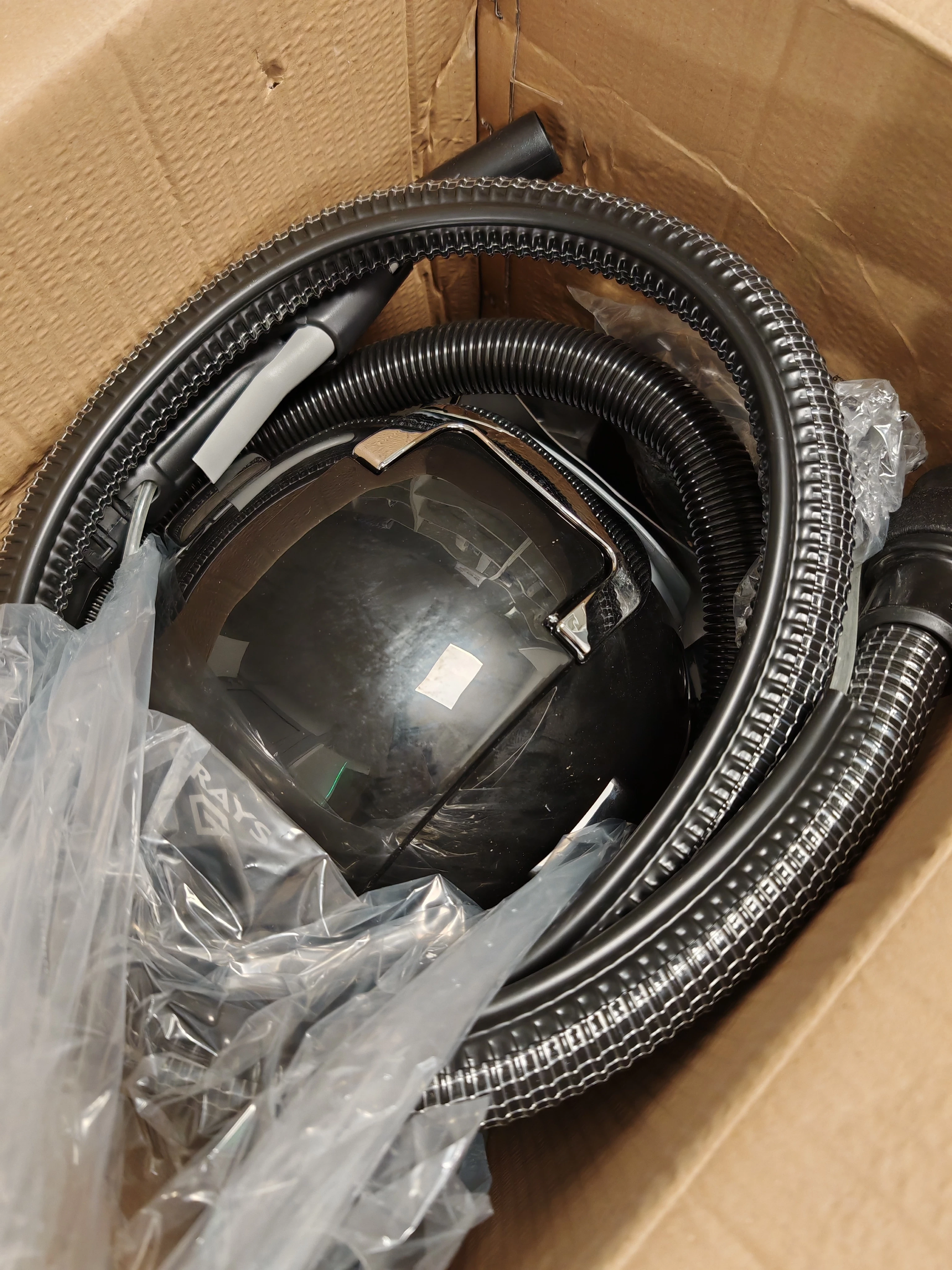 odkurzacz-pioracy-czyszczacy-grays-stan-11323-2