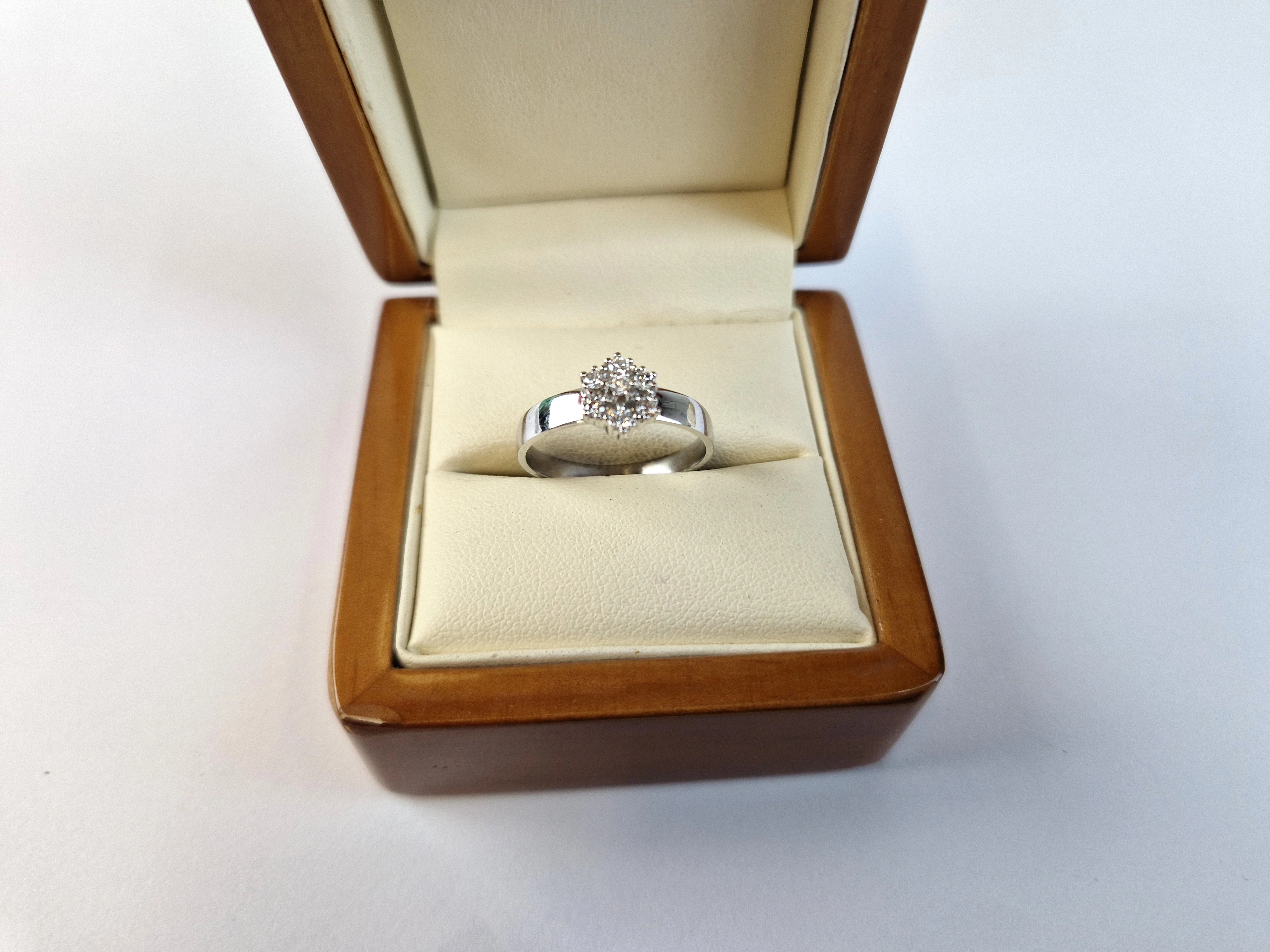 585-pierscionek-kwaitek-b-zloto-brylanty-7x018ct-14k-315g-r-18-marka-226434-1704211