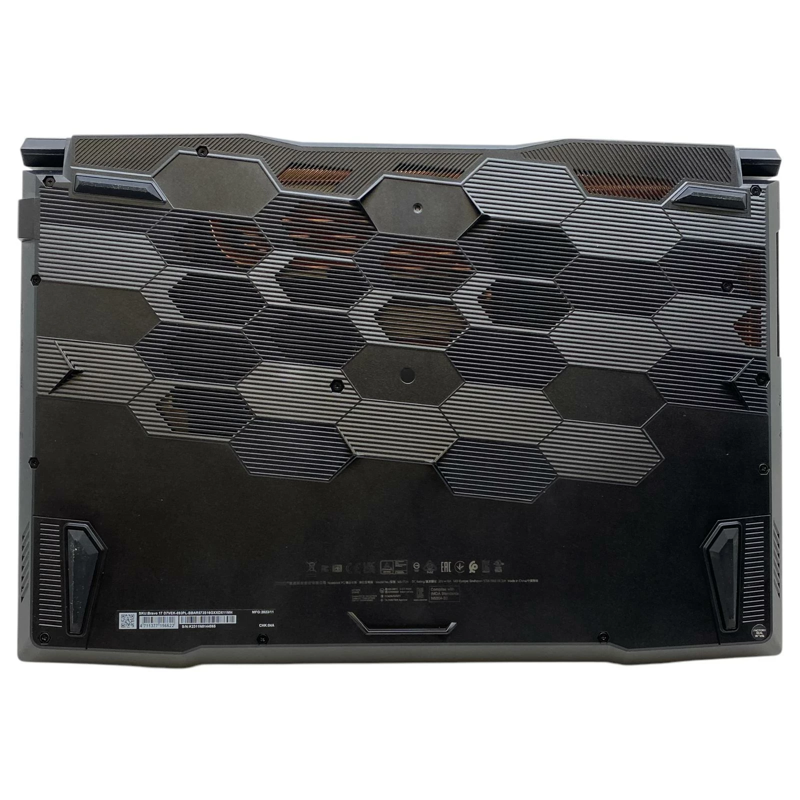 laptop-msi-bravo-17-d7vek-092xpl-173-amd-ryzen-5-16-gb-512-gb-czarny-wielkosc-pamieci-ram-200941-2193