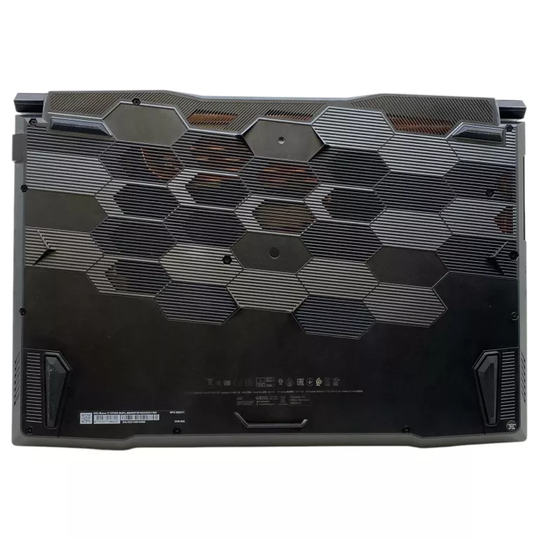 LAPTOP MSI BRAVO 17 D7VEK-092XPL 17,3 " AMD RYZEN 5 16 GB / 512 GB CZARNY