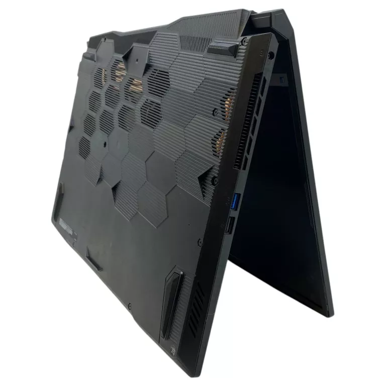 LAPTOP MSI BRAVO 17 D7VEK-092XPL 17,3 " AMD RYZEN 5 16 GB / 512 GB CZARNY
