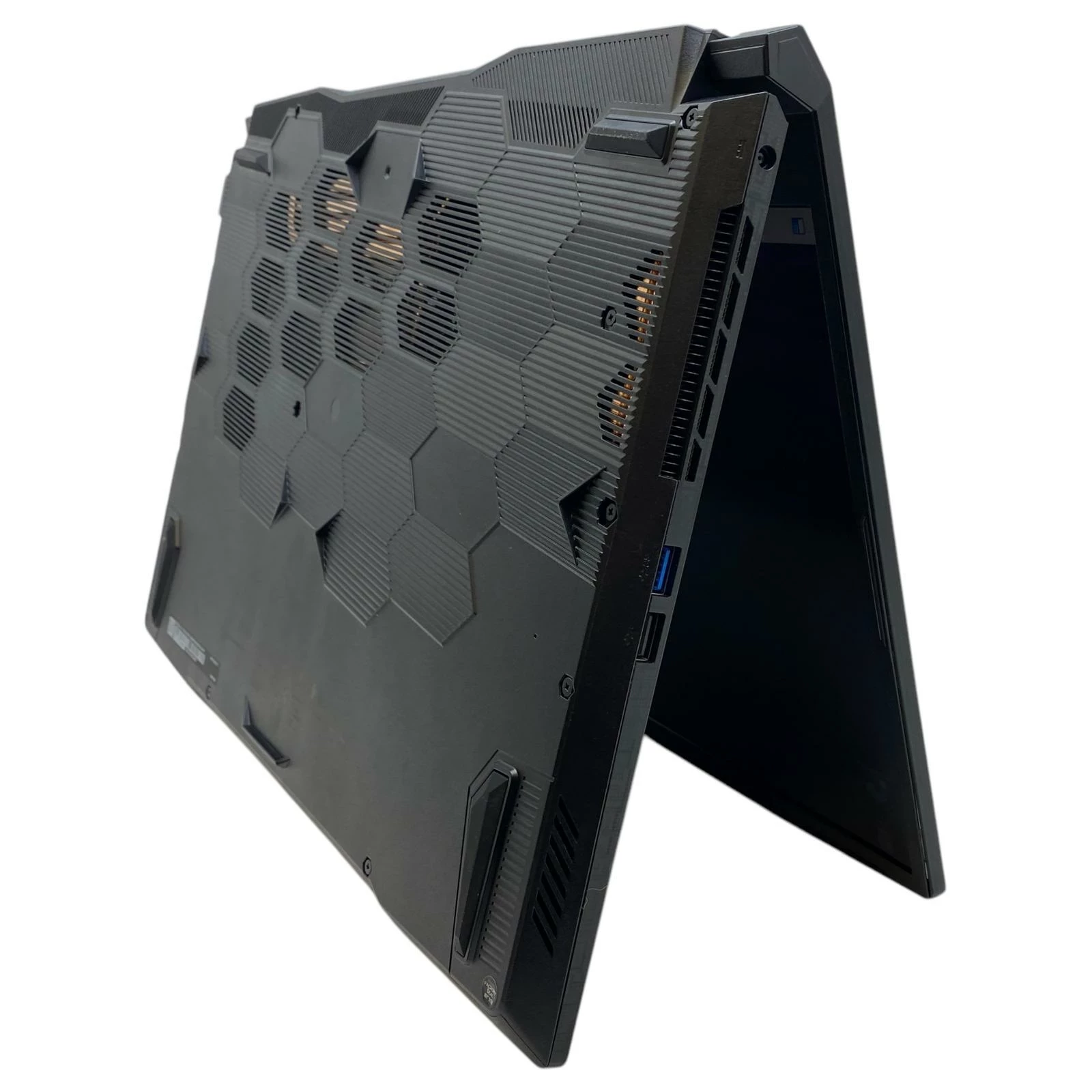 laptop-msi-bravo-17-d7vek-092xpl-173-amd-ryzen-5-16-gb-512-gb-czarny-seria-procesora-4366-293005