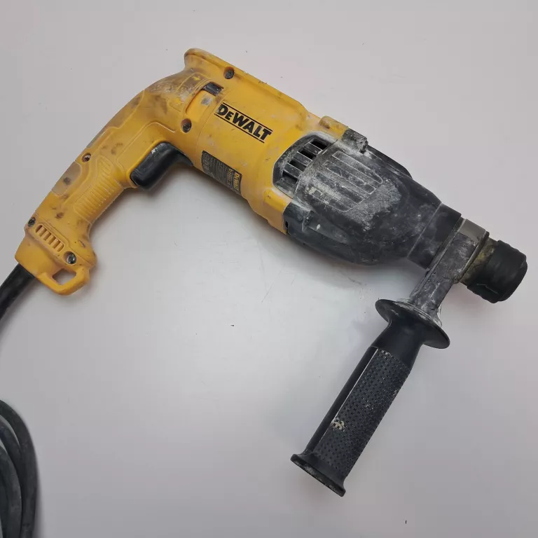 MŁOTOWIERTARKA DEWALT D25032