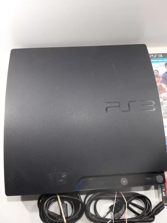 KONSOLA PLAYSTATION 3 SLIM 160GB + FIFA 13 + BENJING 2008 + FIFA 16