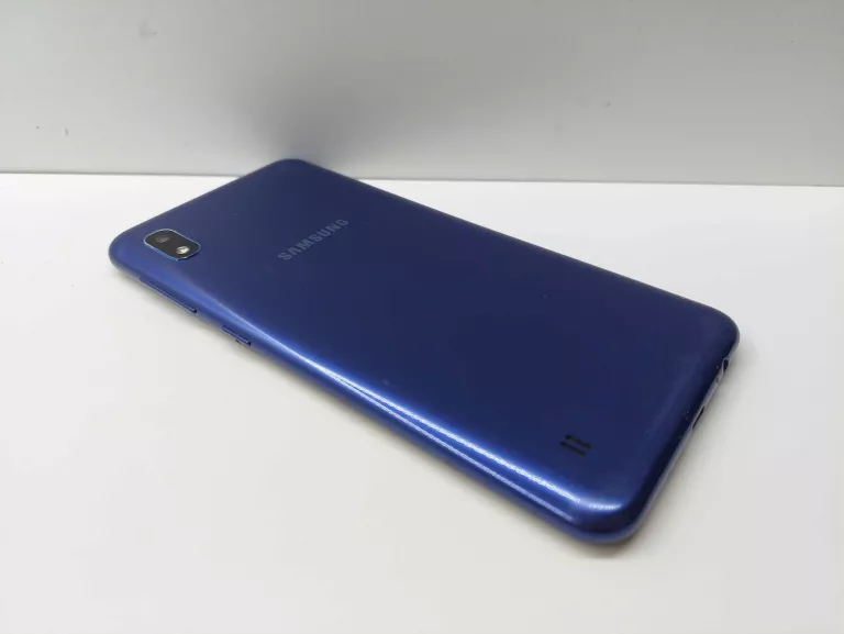 SAMSUNG GALAXY A10