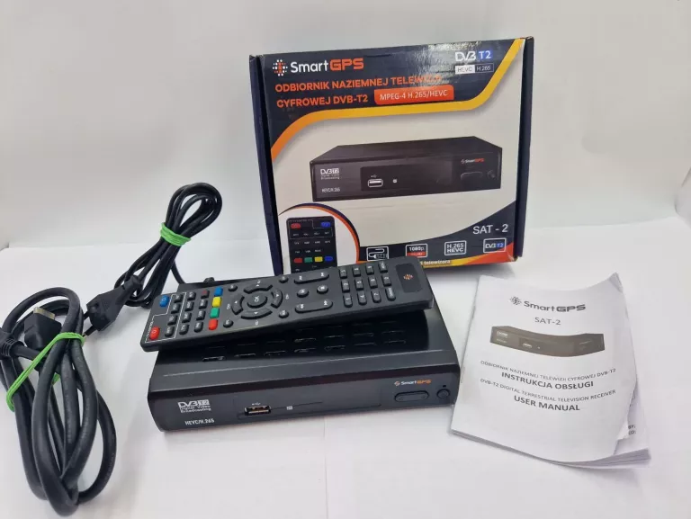DEKODER DVB-T2 SMART GPS KOMPLET