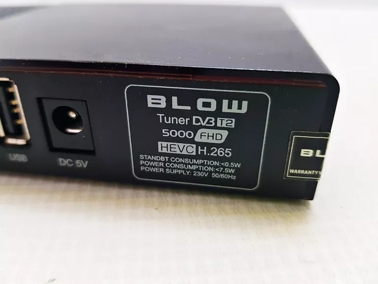 DEKODER BLOW DVB-T2 5000FHD KOMPLET