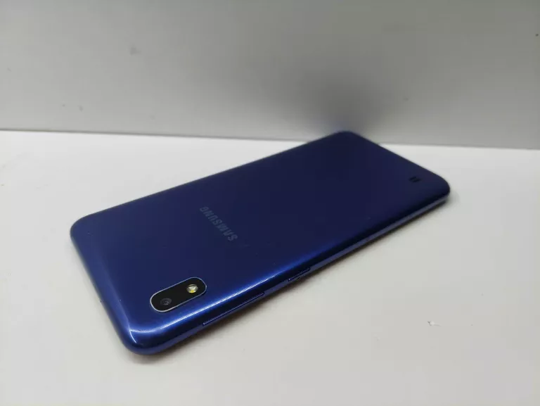 SAMSUNG GALAXY A10