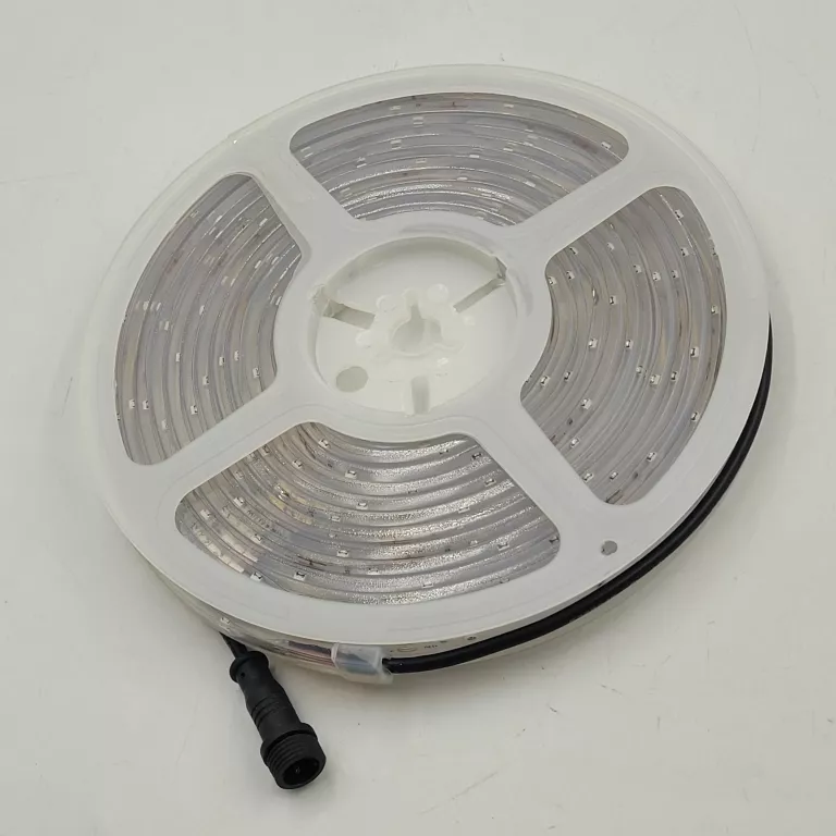 obi-lighting-tasma-led-flex-led-color-5m-polecam-moc-2400